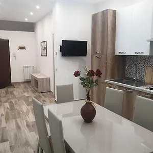 https://casalaina-palace.sicilyhotelsitaly.net